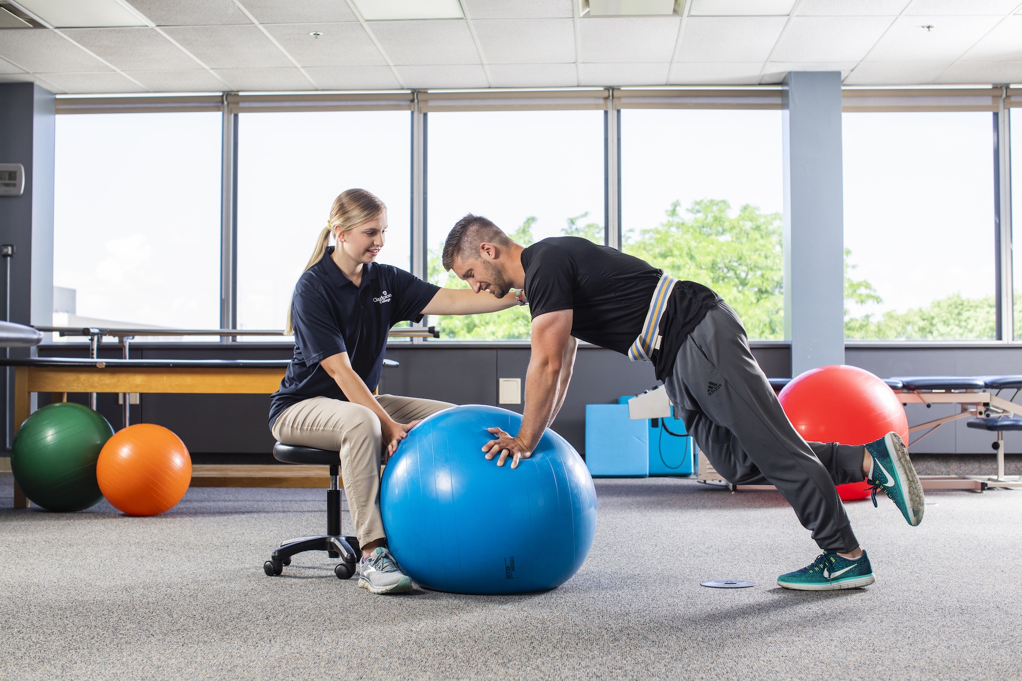 online transfer Associate’s degree in Physical Therapist Assistant (PTA) option